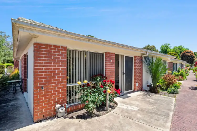 5 Pleasant Street