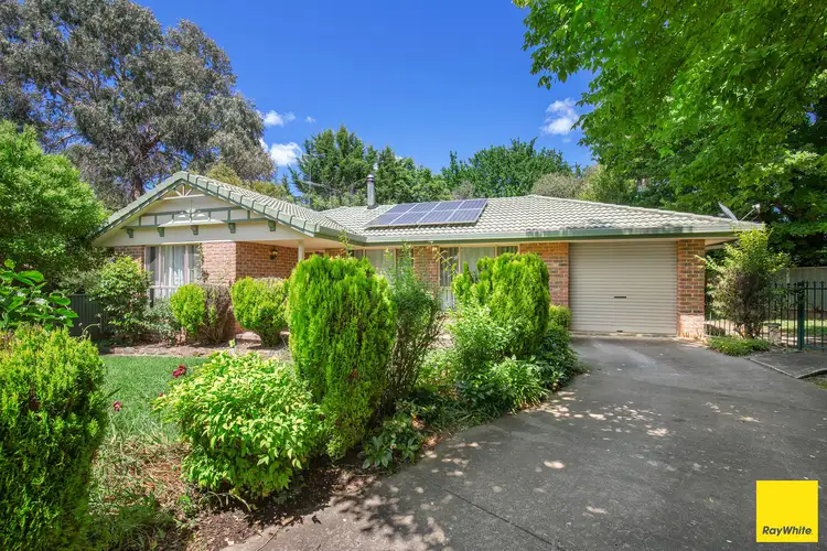 6 Glendower Close