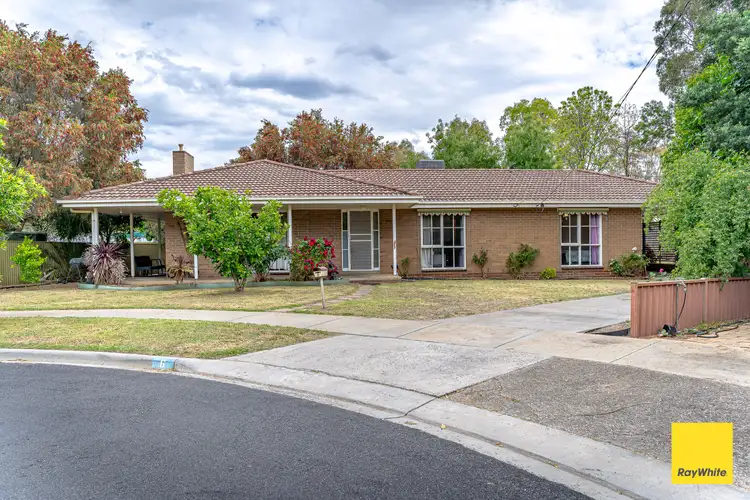 6 Mcdonald Crescent, Flora Hill VIC 3550