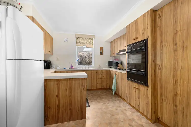 Fifth view of Homely house listing, 100 Banfield Street, Ararat VIC 3377