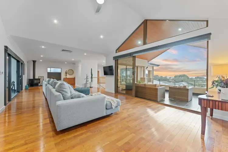 Seventh view of Homely house listing, 14 Bluejay Court, Singleton WA 6175