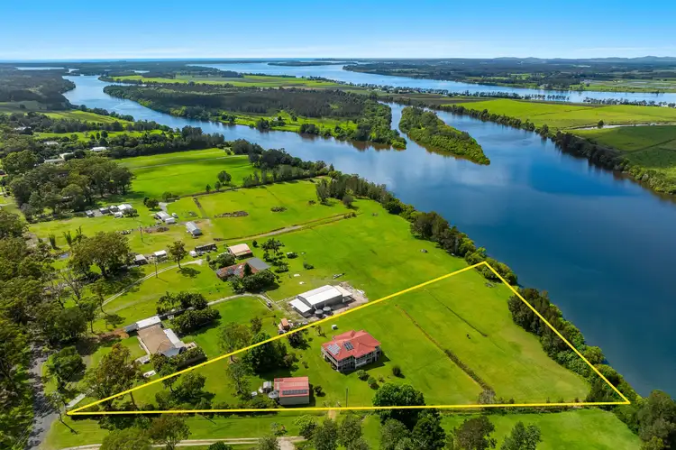 9 Loftus Street, Woombah NSW 2469