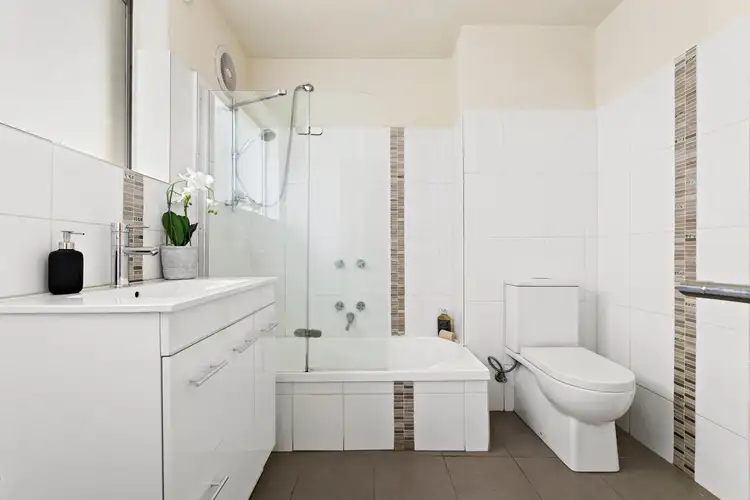 Fifth view of Homely apartment listing, 3/15 Woodvale Close, Essendon VIC 3040