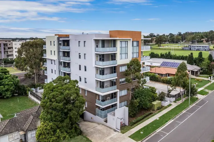 Main view of Homely unit listing, 3/12-14 King Street, Campbelltown NSW 2560
