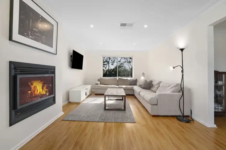 Fourth view of Homely house listing, 10 Glenmoyne Square, Werribee VIC 3030