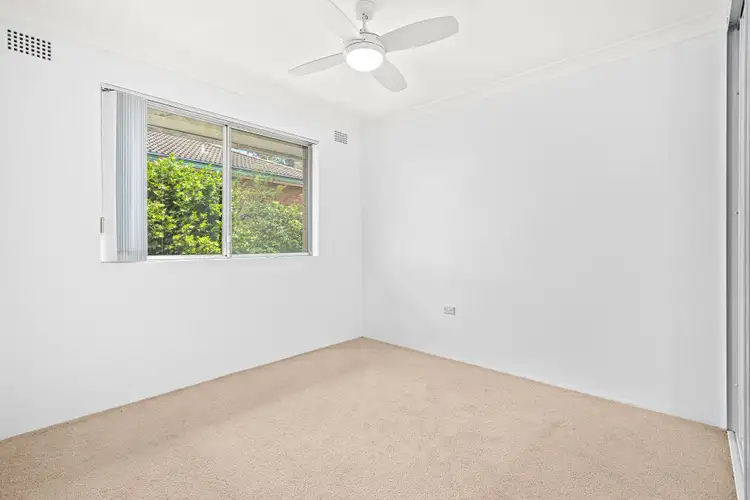 Fourth view of Homely unit listing, 2/7 Zelang Avenue, Figtree NSW 2525