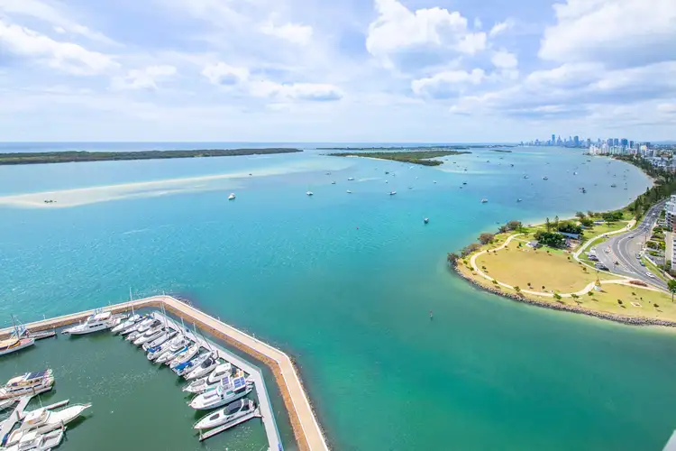 110/17 Bayview Street, Runaway Bay QLD 4216