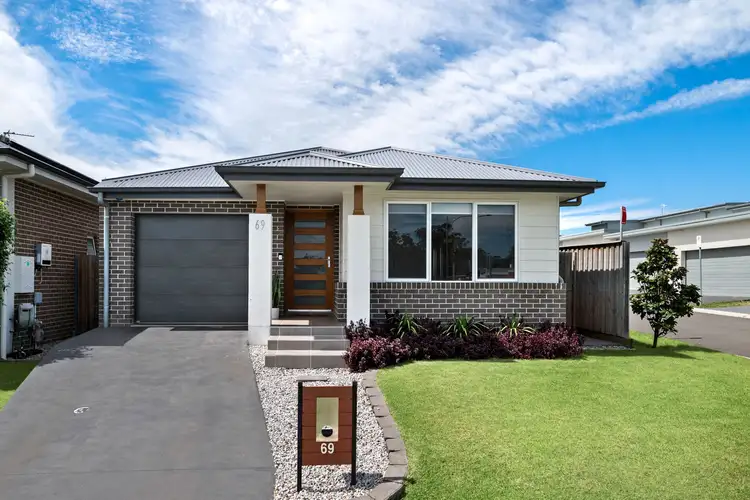 69 Kingsman Avenue, Elderslie NSW 2570