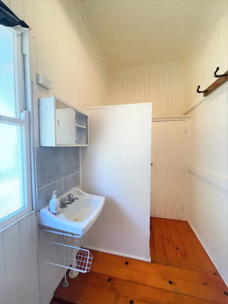 Fifth view of Homely unit listing, 143B Ibis Street, Longreach QLD 4730