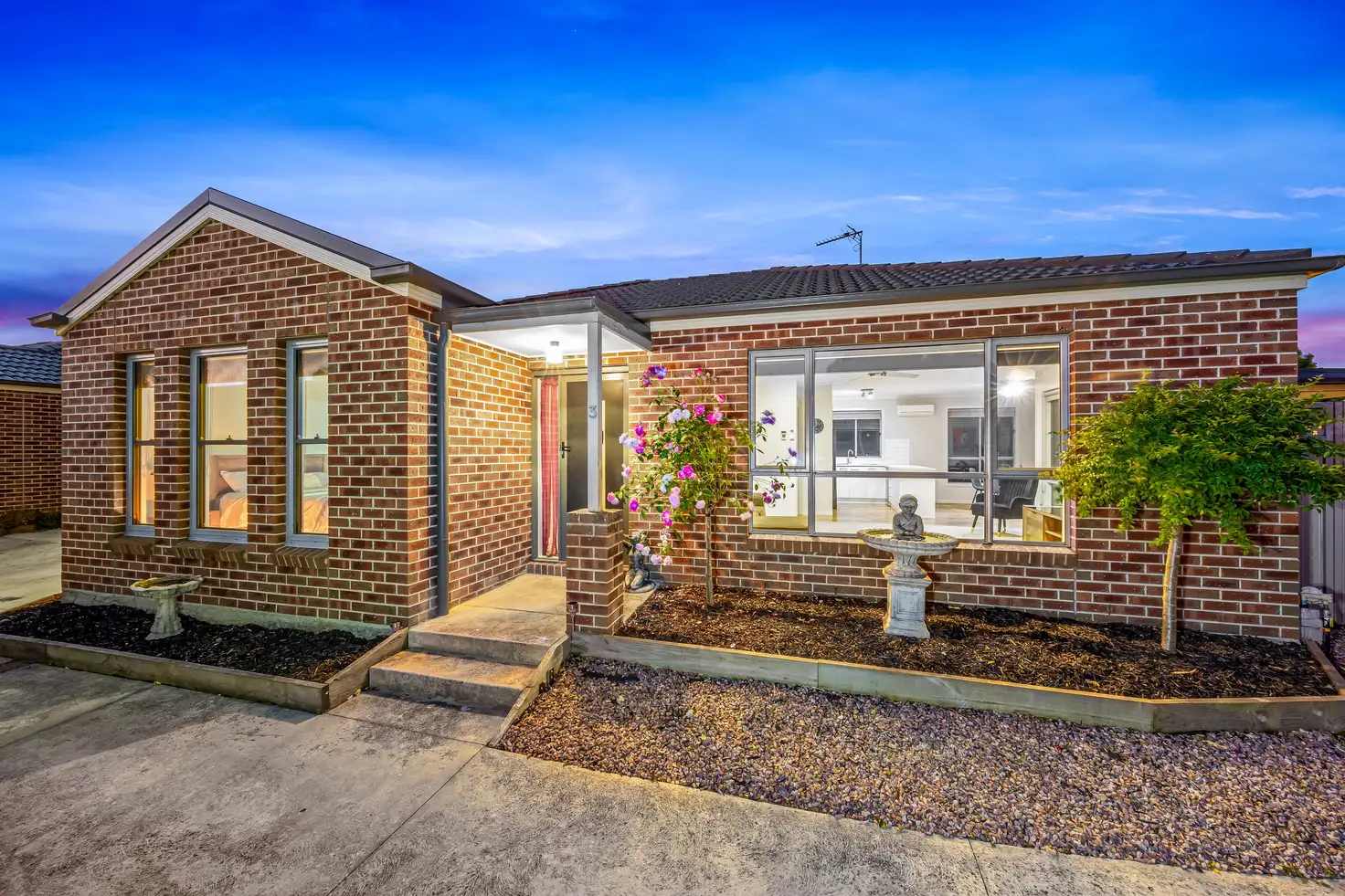 Main view of Homely townhouse listing, 3/18 Ritchie Street, Brown Hill VIC 3350