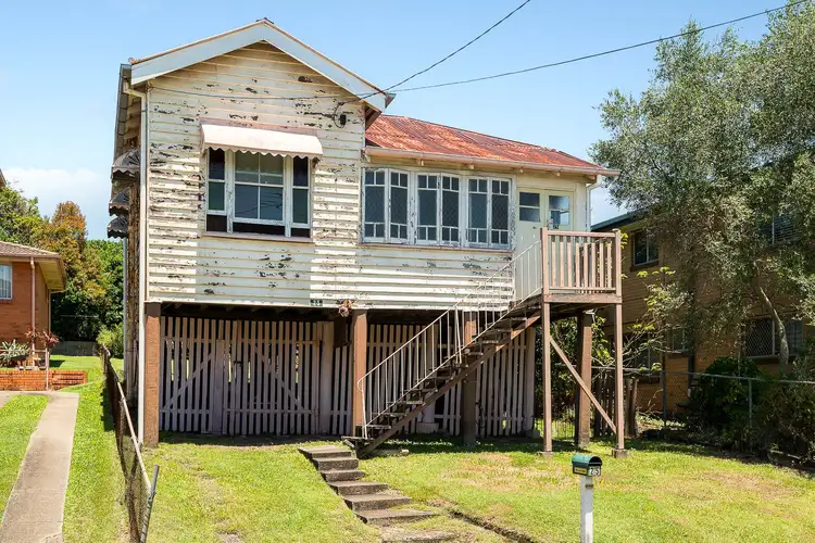 25 Wellington Street, Coorparoo QLD 4151