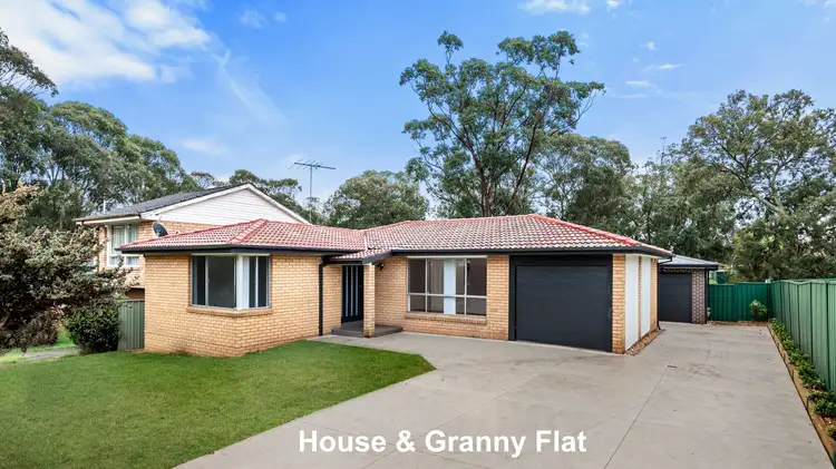 8 Akuna Avenue, Bradbury NSW 2560