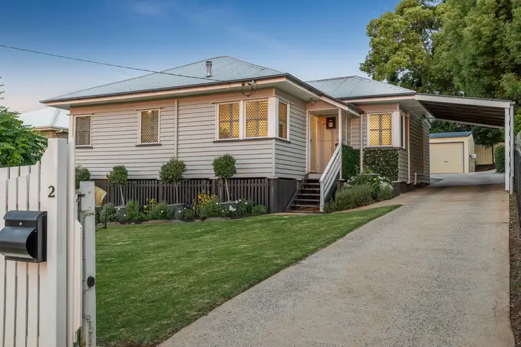 2 Yeates Street