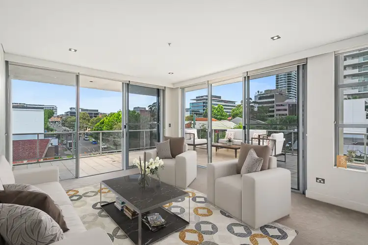 Third view of Homely apartment listing, 32/3-15 Belmore Street, Wollongong NSW 2500