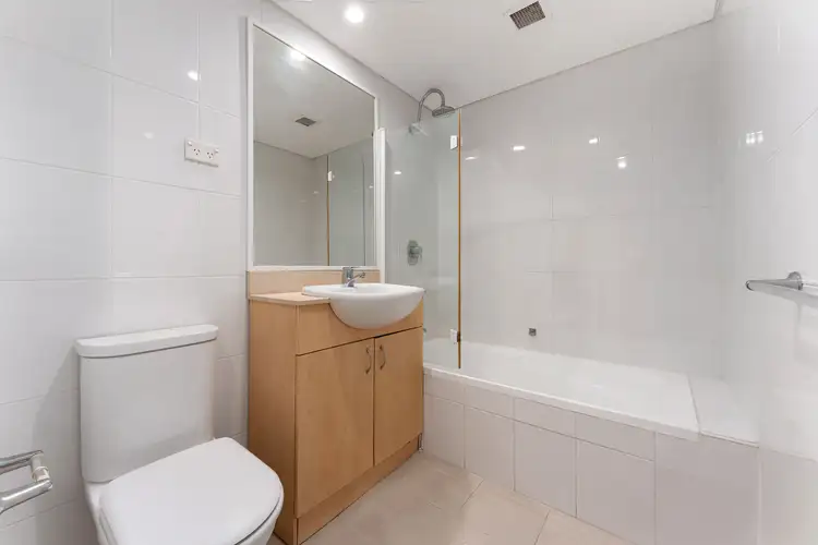 Fifth view of Homely unit listing, 206/6-8 Freeman Road, Chatswood NSW 2067