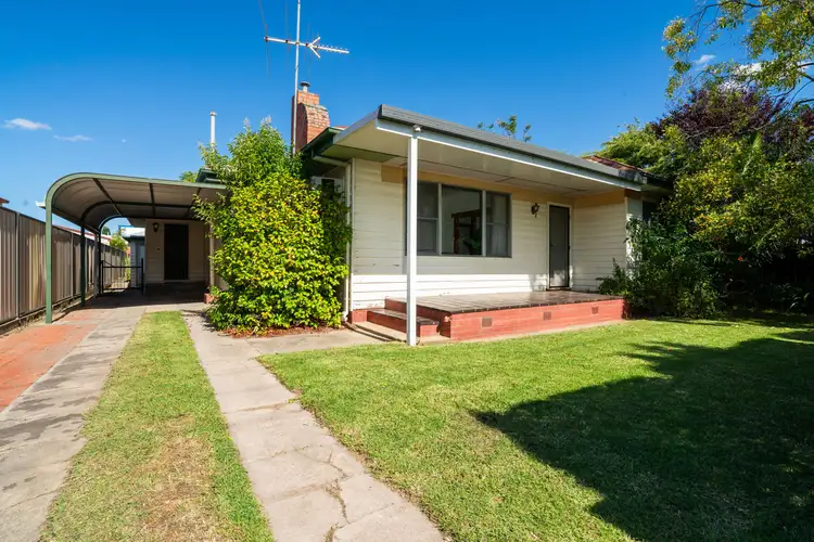 Fourth view of Homely house listing, 1004 Sylvania Avenue, North Albury NSW 2640