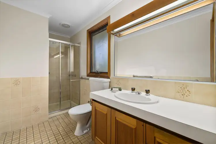 Sixth view of Homely house listing, 1 Oakdene Court, Mount Waverley VIC 3149