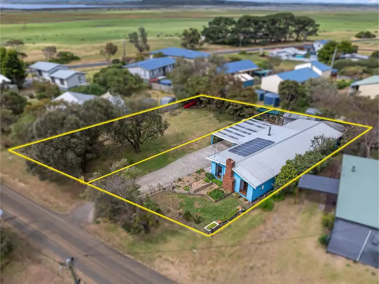 14-16 Austin Avenue, Venus Bay VIC 3956