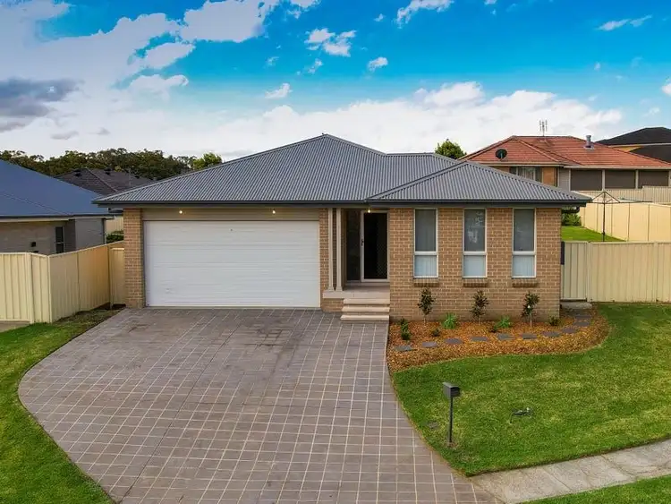 Main view of Homely house listing, 31 Farrier Crescent, Hamlyn Terrace NSW 2259