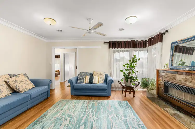 Fifth view of Homely house listing, 16 Kelvin Grove, South Morang VIC 3752