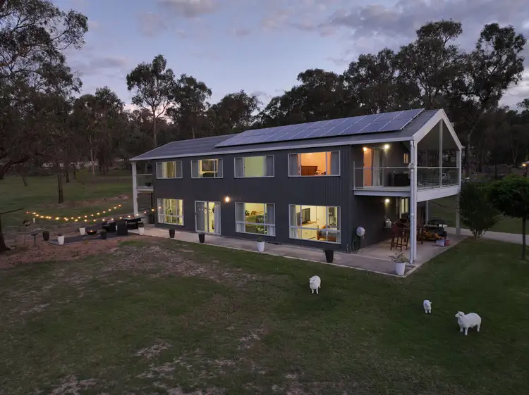 7 McLoughlin Road, Glen Innes NSW 2370