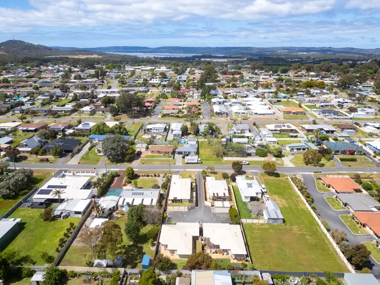 Main view of Homely house listing, 2/48 Katoomba Street, Orana WA 6330
