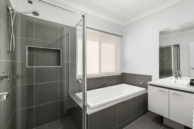 Fifth view of Homely house listing, 10 Mietta Terrace, Greenvale VIC 3059