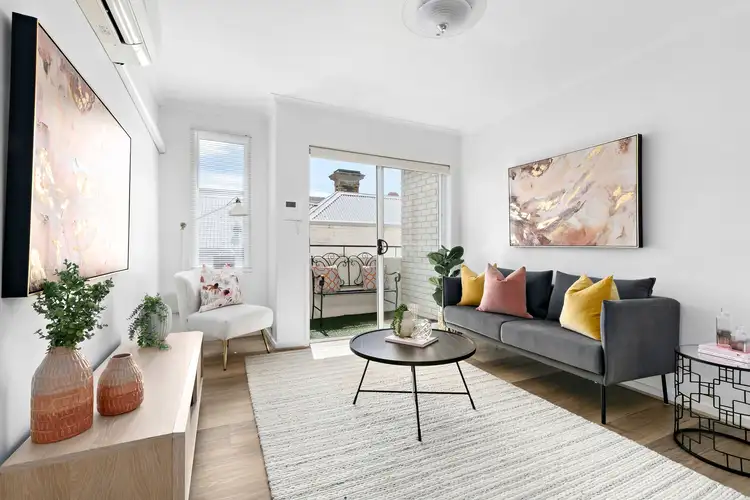 Fourth view of Homely apartment listing, 5/376-378 Barkly Street, Brunswick VIC 3056