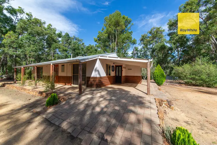 90 Leschenaultia Drive, Nannup WA 6275