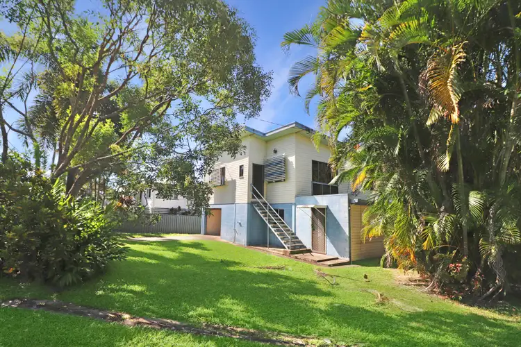 32 Marina Parade, Ingham QLD 4850