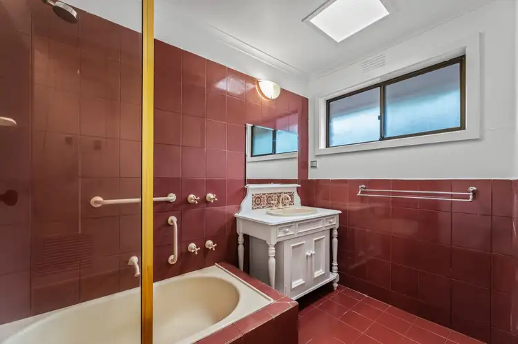 Sixth view of Homely unit listing, 4/92 Victoria Crescent, Mont Albert VIC 3127