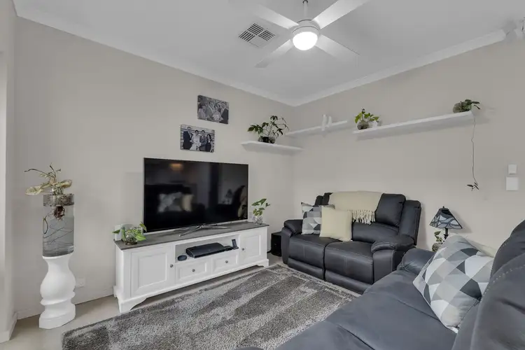 Seventh view of Homely unit listing, 4/56 Westlinton Circle, Waikiki WA 6169