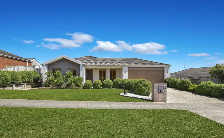 Main view of Homely house listing, 32 Davey Drive, Drouin VIC 3818
