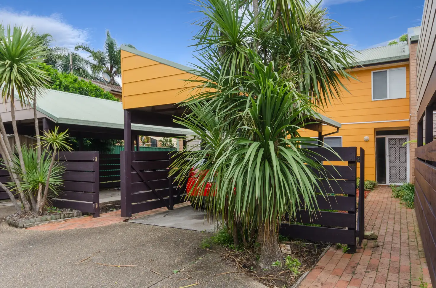 Main view of Homely house listing, 2/10A Kiandra Road, Woonona NSW 2517