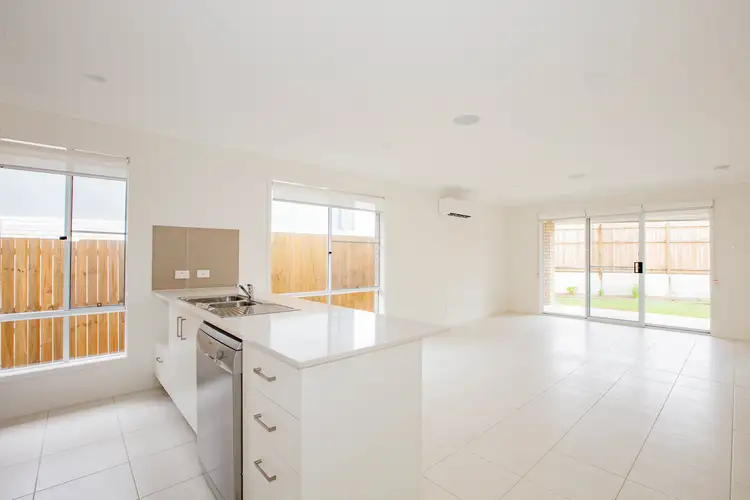31 Westminster Boulevard, Doolandella QLD 4077