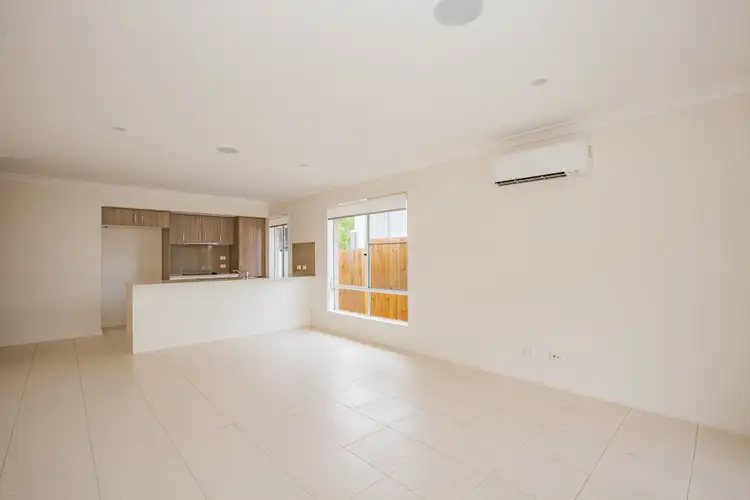 Fourth view of Homely house listing, 31 Westminster Boulevard, Doolandella QLD 4077
