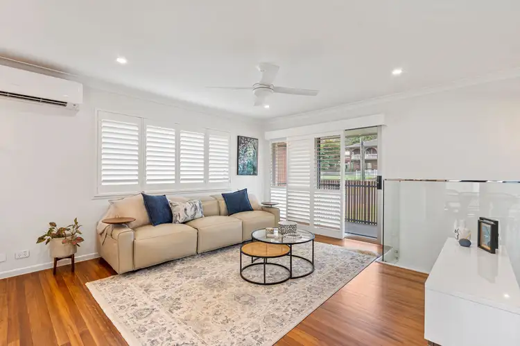 Second view of Homely house listing, 5 Shute Street, Upper Mount Gravatt QLD 4122
