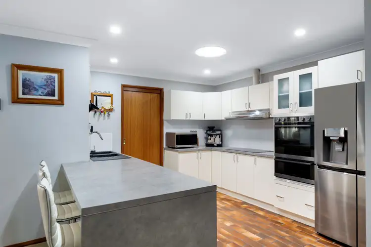 17 Bayley Road, South Penrith NSW 2750