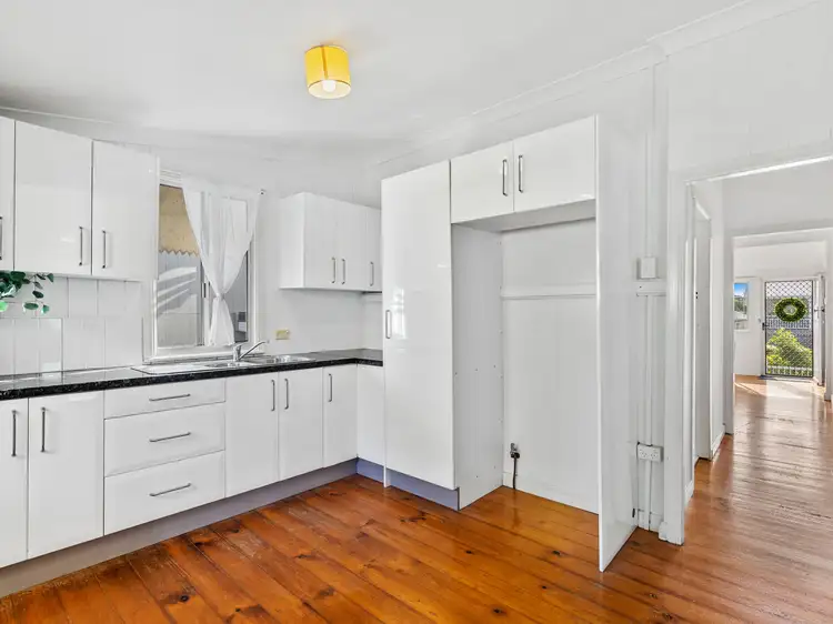Sixth view of Homely house listing, 38 Pear Street, Greenslopes QLD 4120