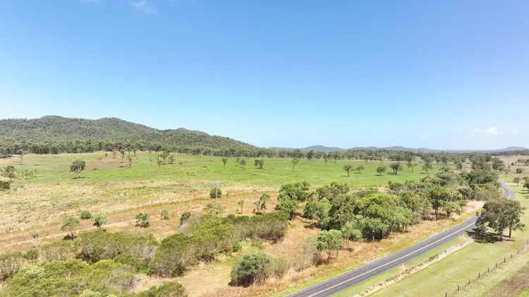 "Solitude Oasis" Keppel Sands Road, Keppel Sands QLD 4702