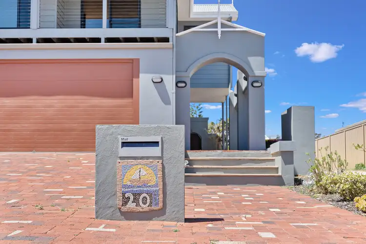 20 McPharlin Avenue, Quinns Rocks WA 6030