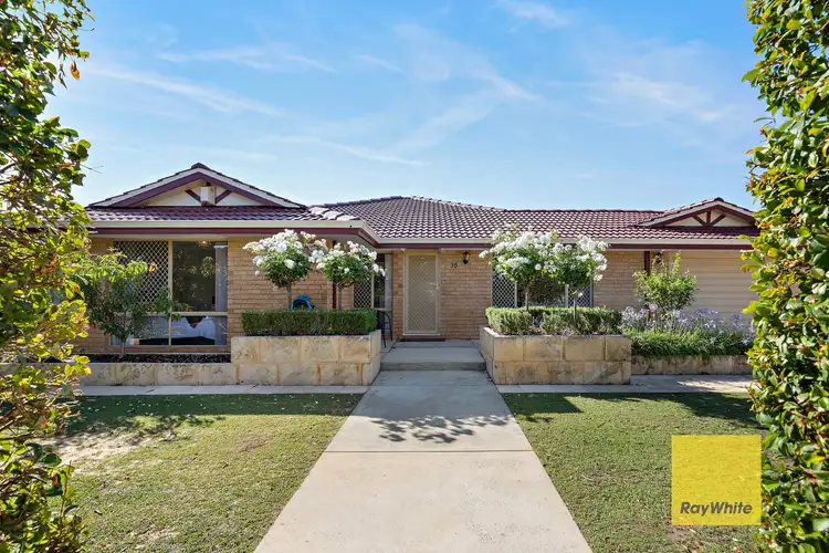 Fifth view of Homely house listing, 35 Redheart Drive, Thornlie WA 6108