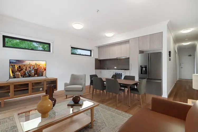 Third view of Homely apartment listing, 4/12 Alfrick Road, Croydon VIC 3136