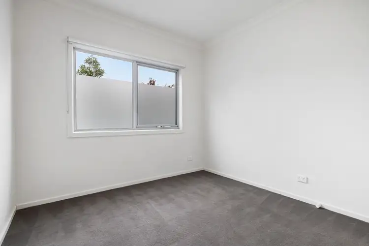 Sixth view of Homely apartment listing, 4/12 Alfrick Road, Croydon VIC 3136