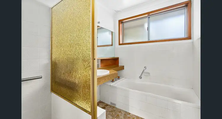 Fifth view of Homely house listing, 4 Smyth Place, Figtree NSW 2525