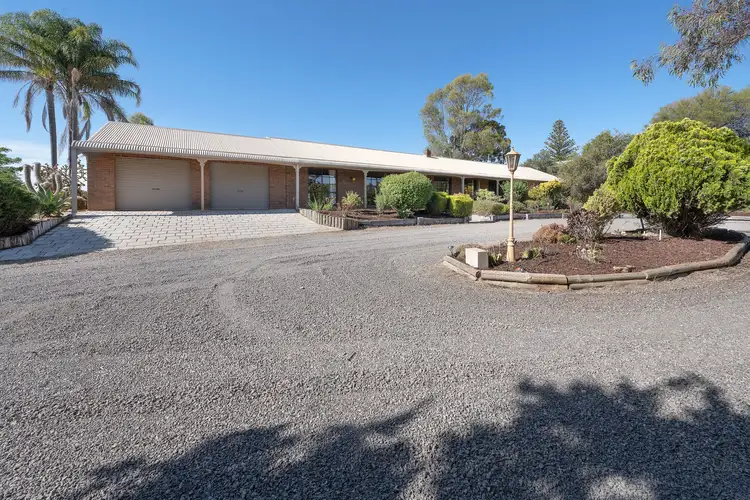 299-303 Murray Valley Highway, Lake Boga VIC 3584