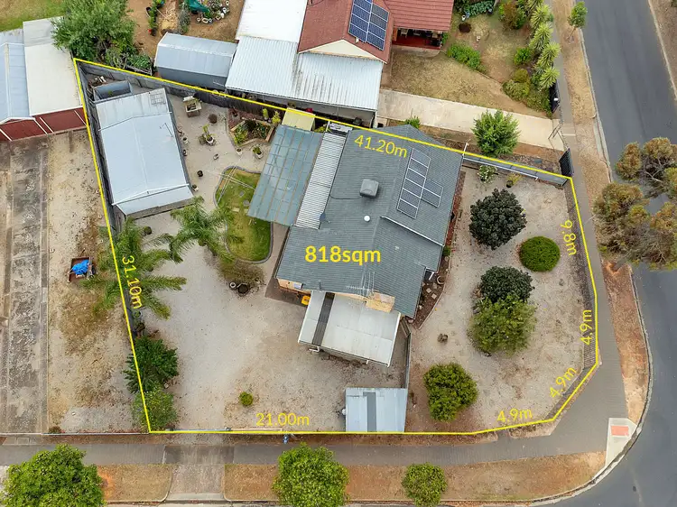 2 Knowles Road, Elizabeth Vale SA 5112