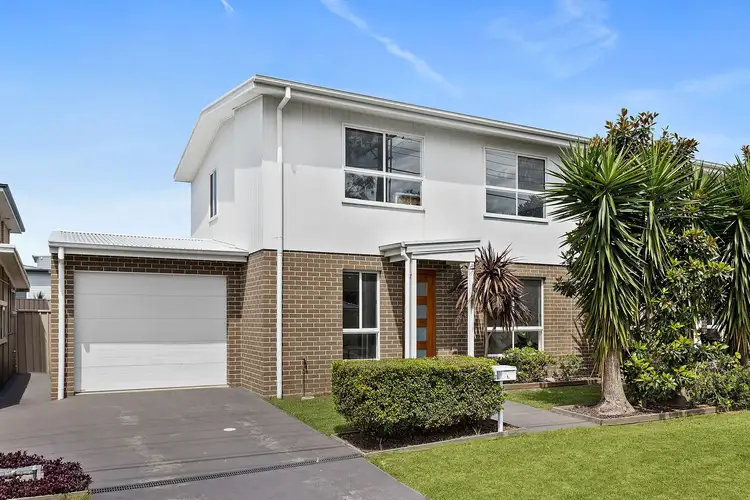 Main view of Homely townhouse listing, 1B King Street, Lake Illawarra NSW 2528