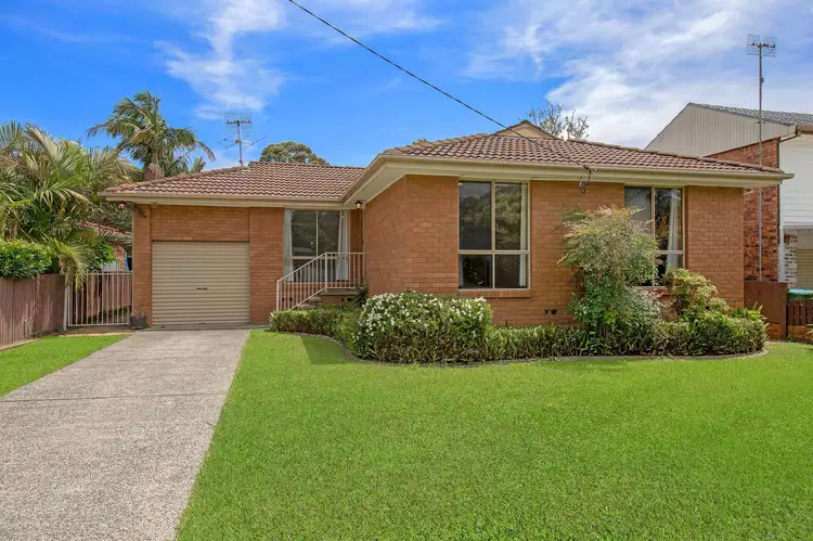 Main view of Homely house listing, 39 Windsor Road, Berkeley Vale NSW 2261