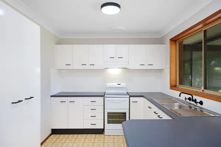 Second view of Homely house listing, 39 Windsor Road, Berkeley Vale NSW 2261